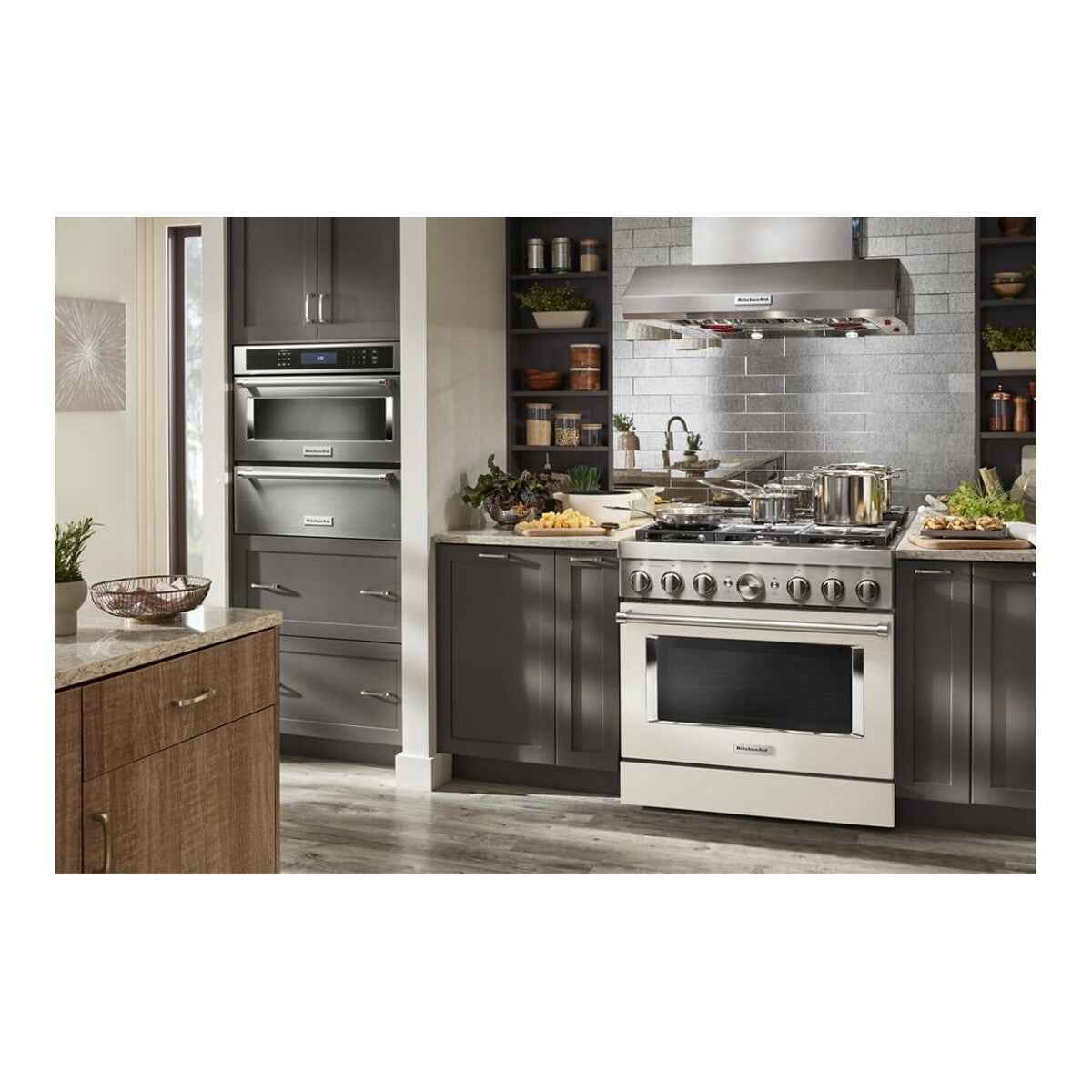 36" 585 or 1170 CFM Motor Class Commercial-Style Wall-Mount Canopy Range Hood