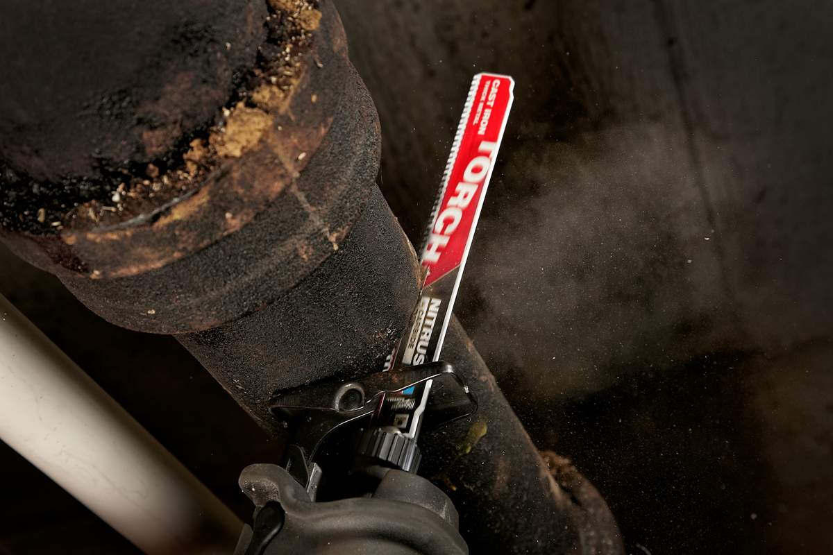 Milwaukee 9" 8 TPI TORCH™ w/NITRUS™ Carbide SAWZALL® Blade for Cast Iron, 3-Pack
