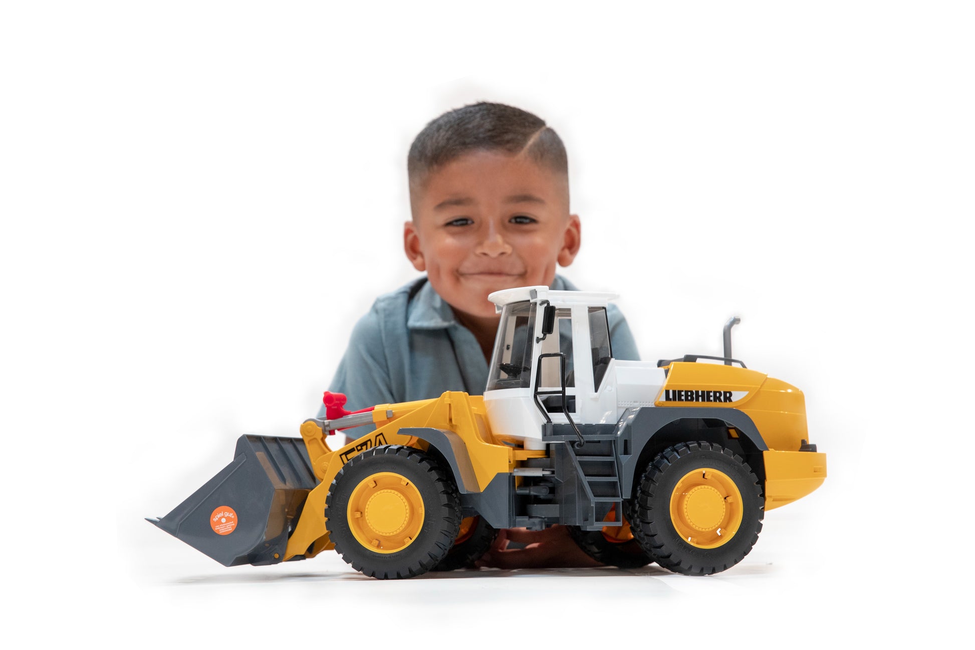 Yellow Bruder Liebherr articulated loader toy with tilting front shovel in Vehicles & Remote Controlled Toys collection