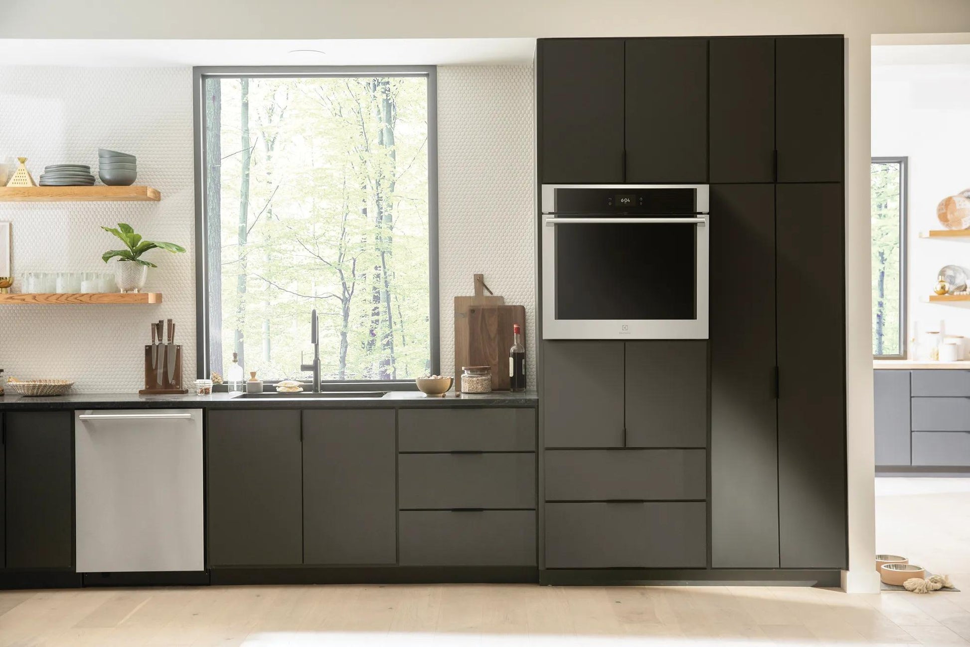 30-inch built-in electric single wall oven with air sous vide feature in modern kitchen appliances collection