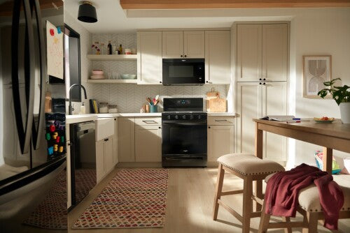 30-inch Gas Range with Air Cooking Technology and EZ-2-Lift™ Hinged Grates