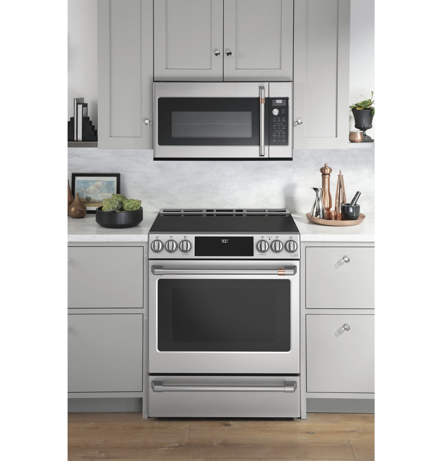 CAFÉ™ 30" Smart Slide-In, Front-Control, Induction and Convection Range with Warming Drawer