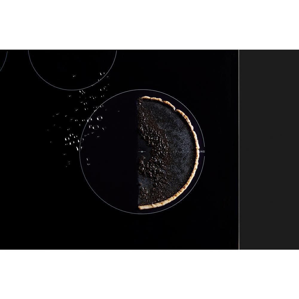 30" Induction Cooktop with WipeClean™ Coating - 4 Elements