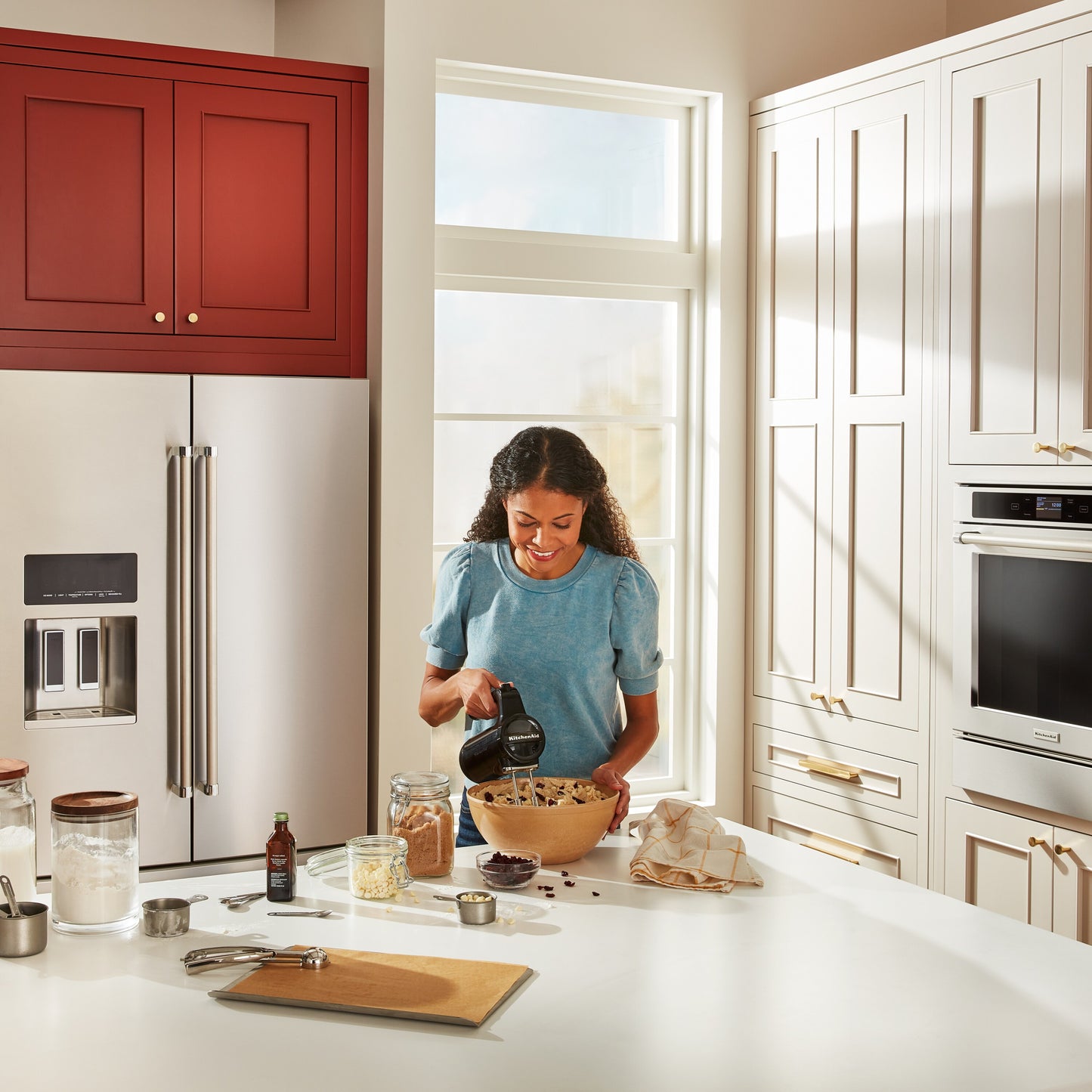 24" Smart Single Wall Oven with True Convection