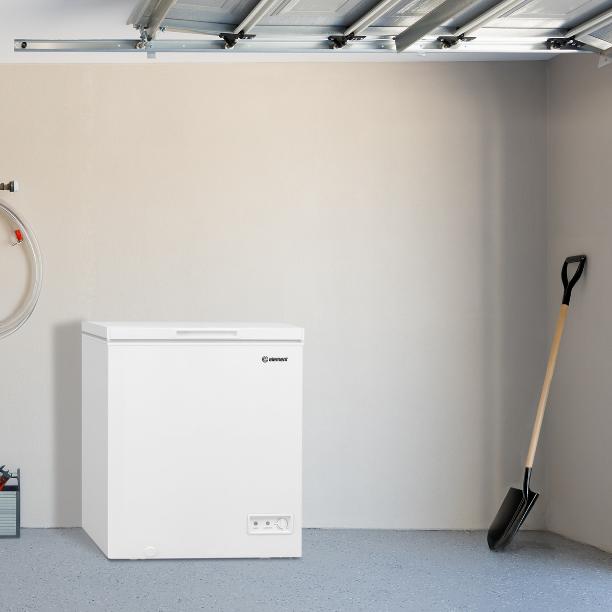 Element Electronics 5.0 cu. ft. Chest Freezer - White (ECF50MD2EW)