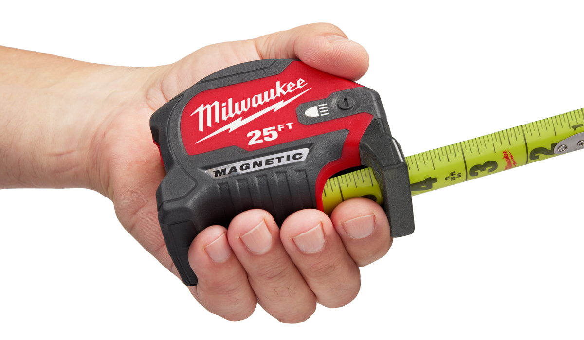 Milwaukee 25' Magnetic Tape Measure w/ Rechargeable 100L Light