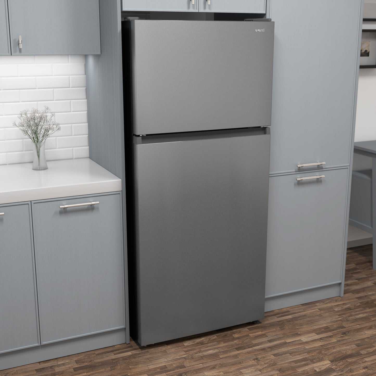 Avanti Frost-Free Apartment Size Garage Ready Refrigerator, 18.0 cu. ft. - White