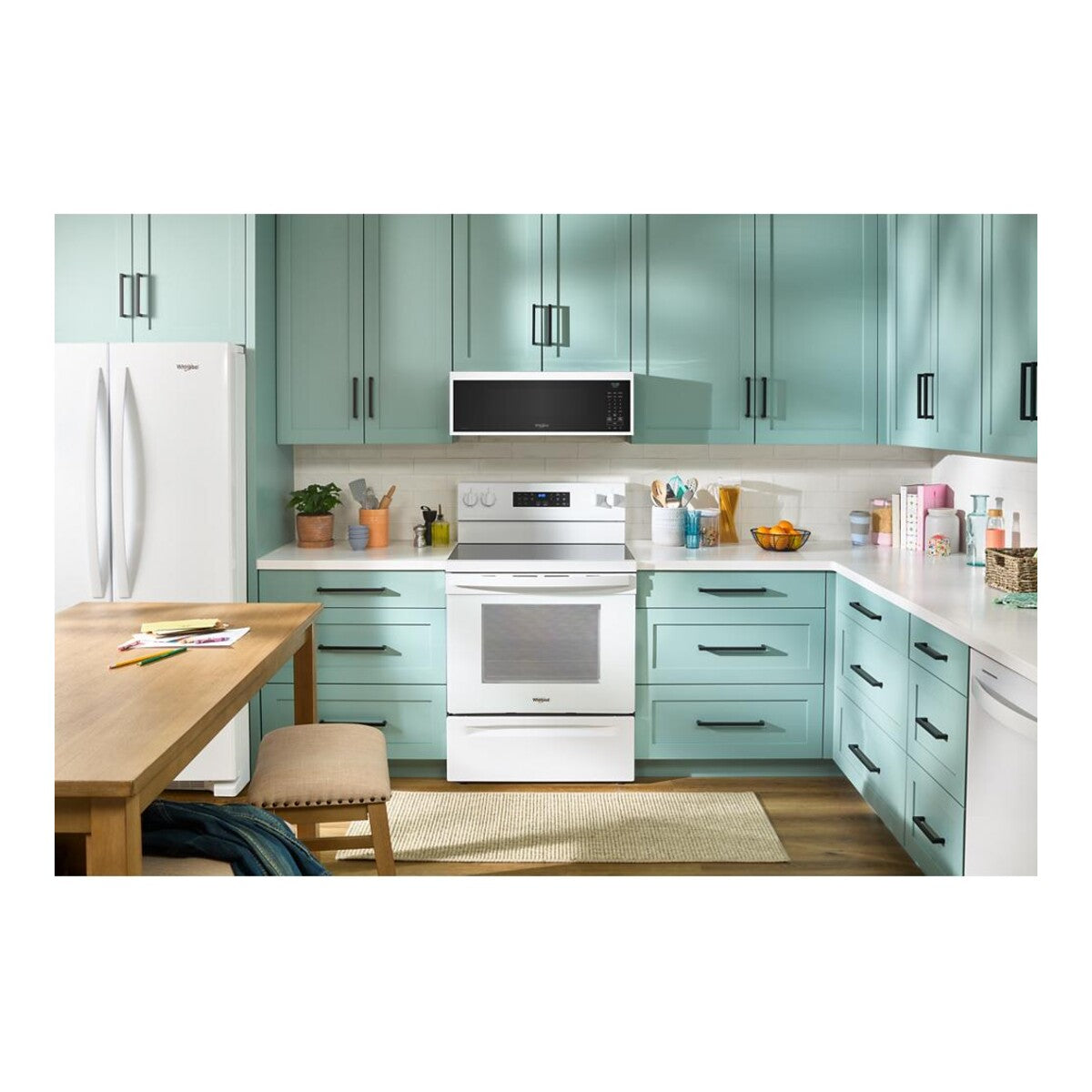 1.1 cu. ft. Smart Low Profile Microwave Hood Combination with 450 CRM 4-Speed Venting