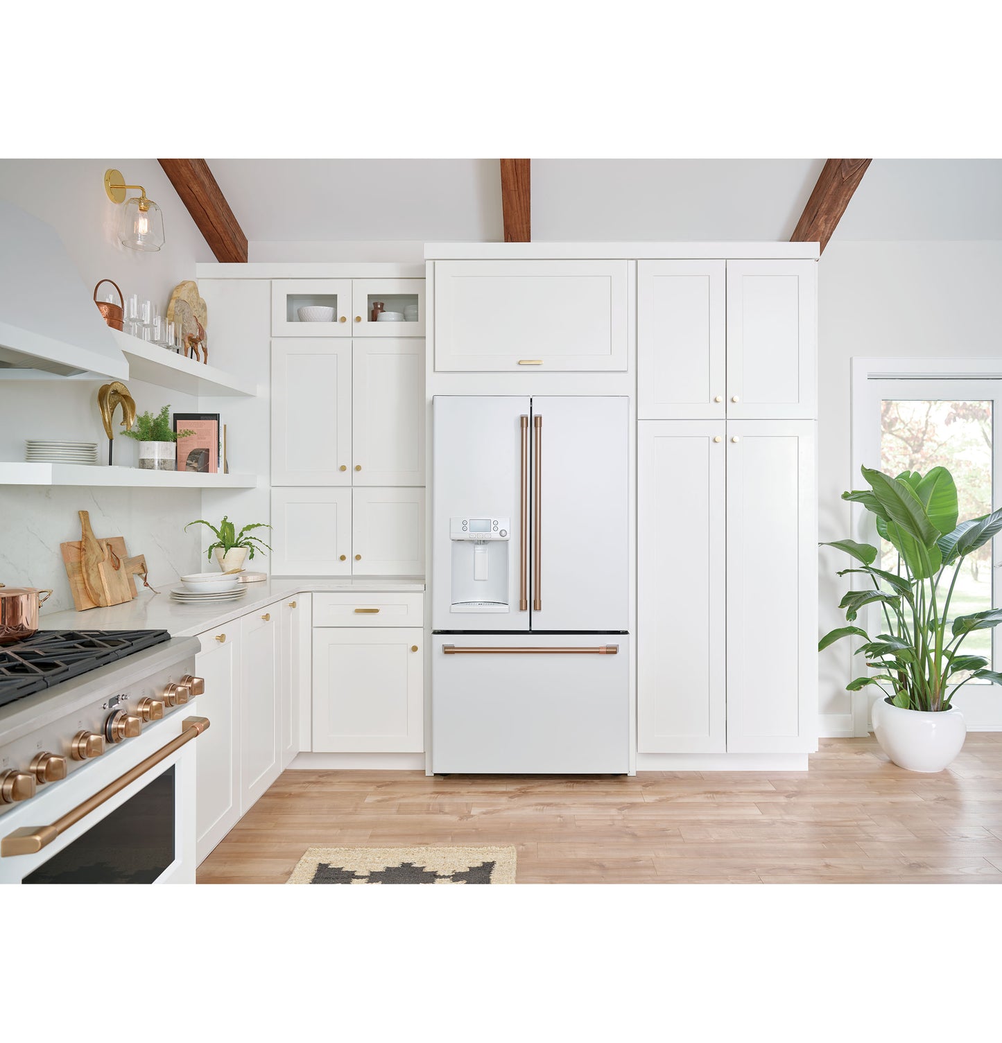 CAFÉ™ ENERGY STAR® 22.1 Cu. Ft. Smart Counter-Depth French-Door Refrigerator with Hot Water Dispenser