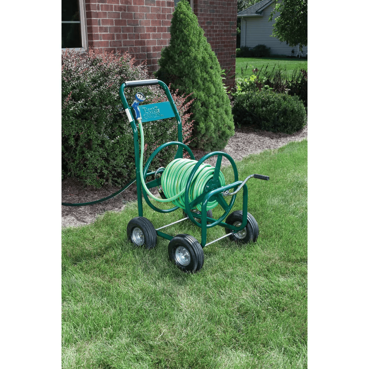 Best Garden 300' x 5/8" Green Metal 4-Wheel Portable Hose Reel