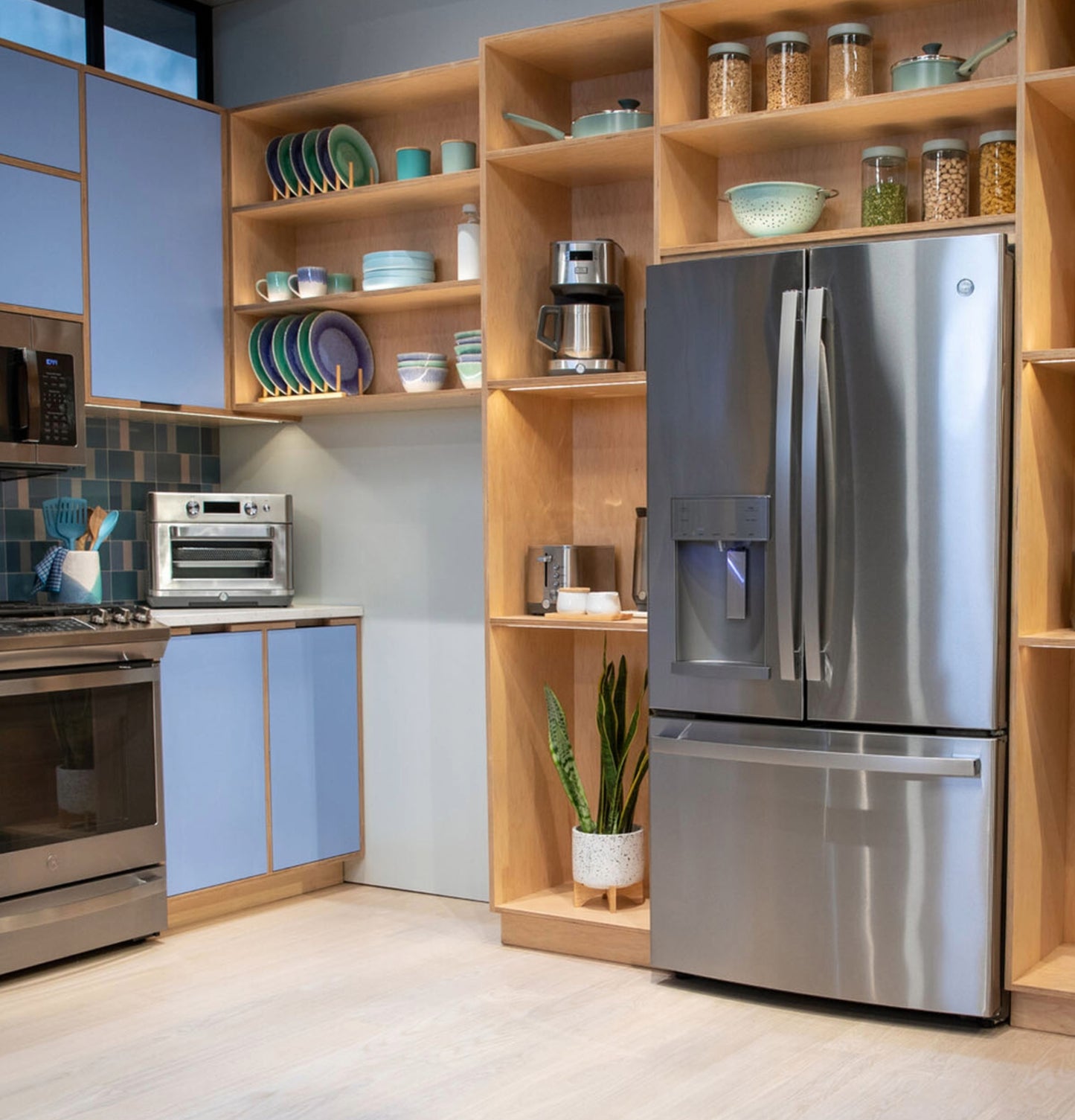 GE ENERGY STAR 22.1 Cu. Ft. Counter-Depth Fingerprint Resistant French-Door Refrigerator