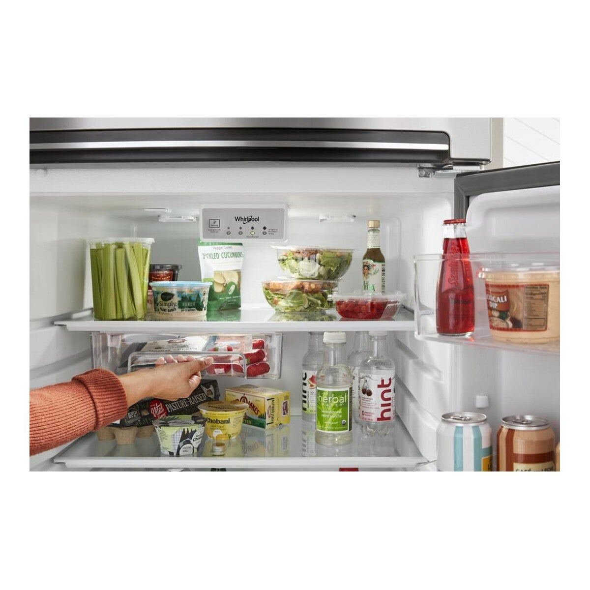 28-inch Wide Top-Freezer Refrigerator - 16.3 Cu. Ft.