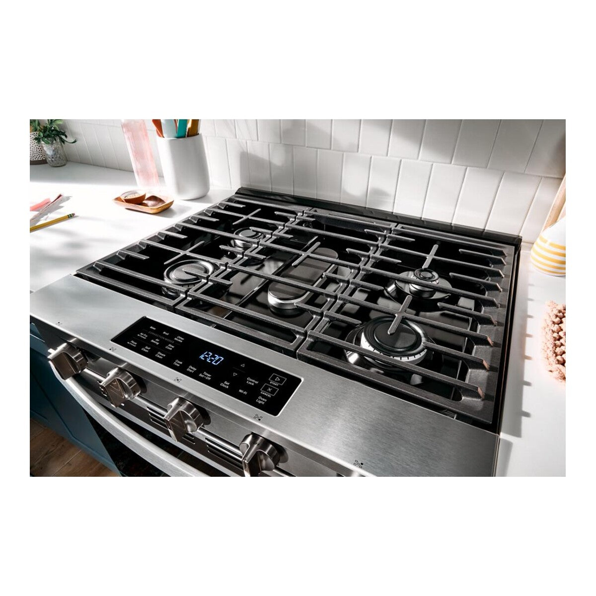 30-inch Gas Range with No Preheat Mode and Slow Cook