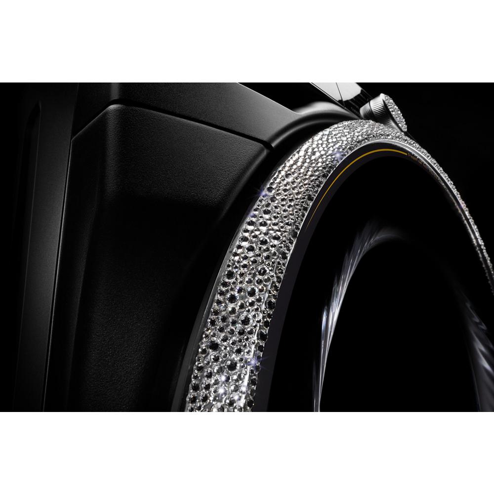 5.0 cu. ft. Smart Front Load ENERGY STAR® Certified Washer with FreshFlow™ Vent System and Intelligent Wash
