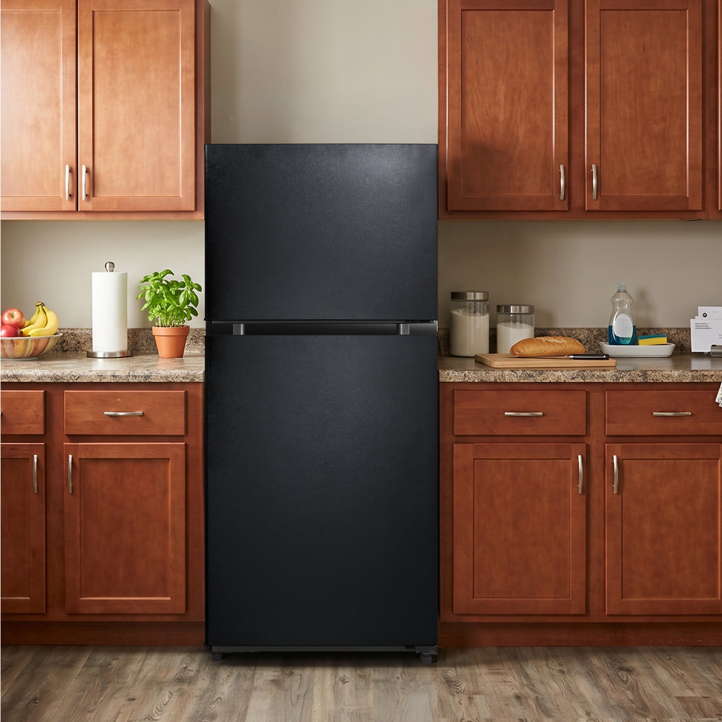 Element Electronics 18.1 cu. ft. Top Freezer Refrigerator - Black, ENERGY STAR (ERT18CSEB)