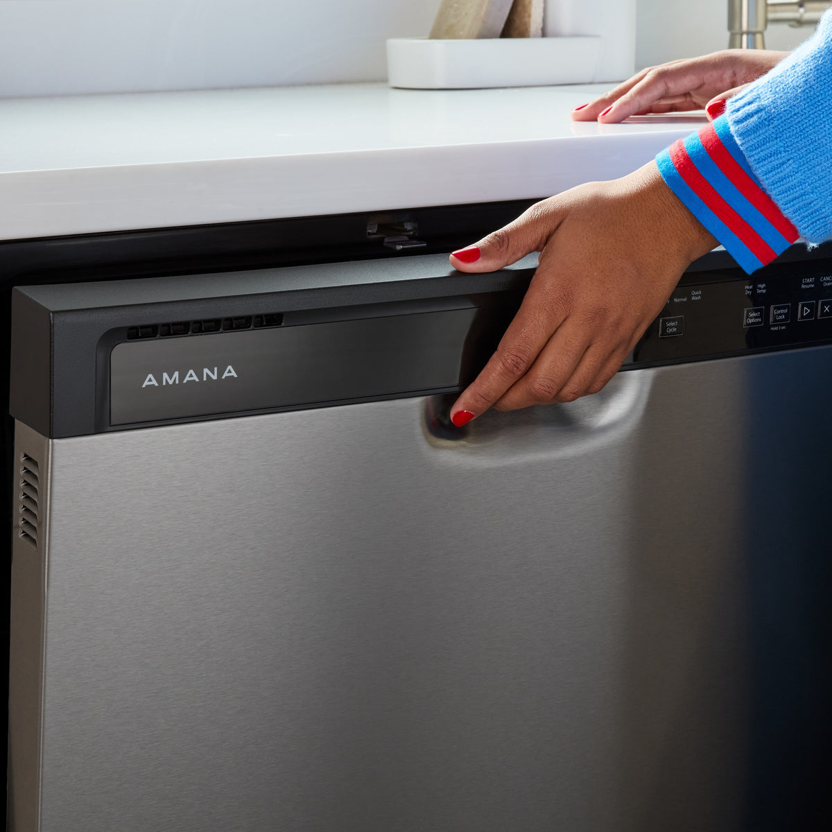 Amana® Dishwasher with Midnight Interior