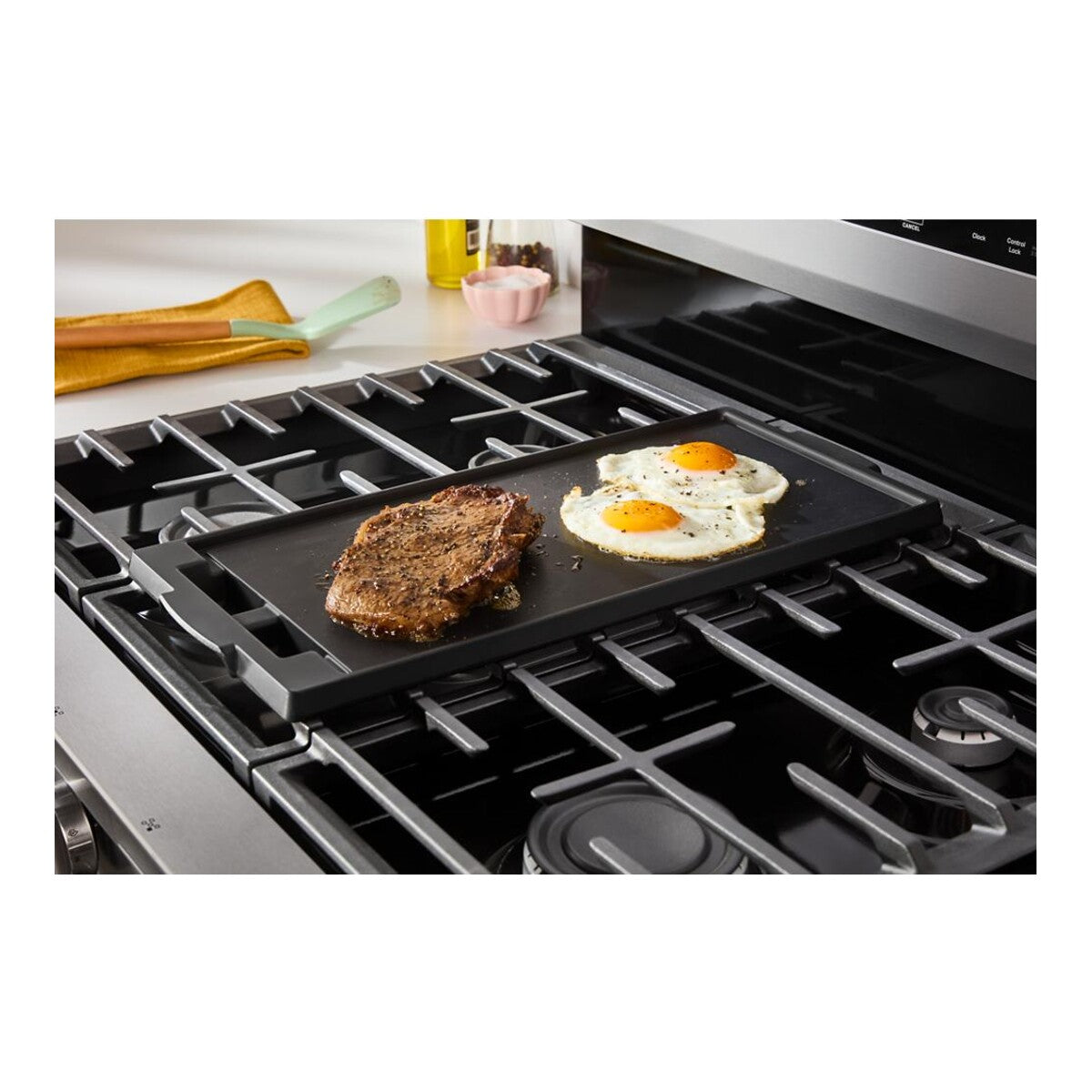 30-inch Gas Range with Air Cooking Technology, No Preheat Air Fry and Air Baking and Self Clean