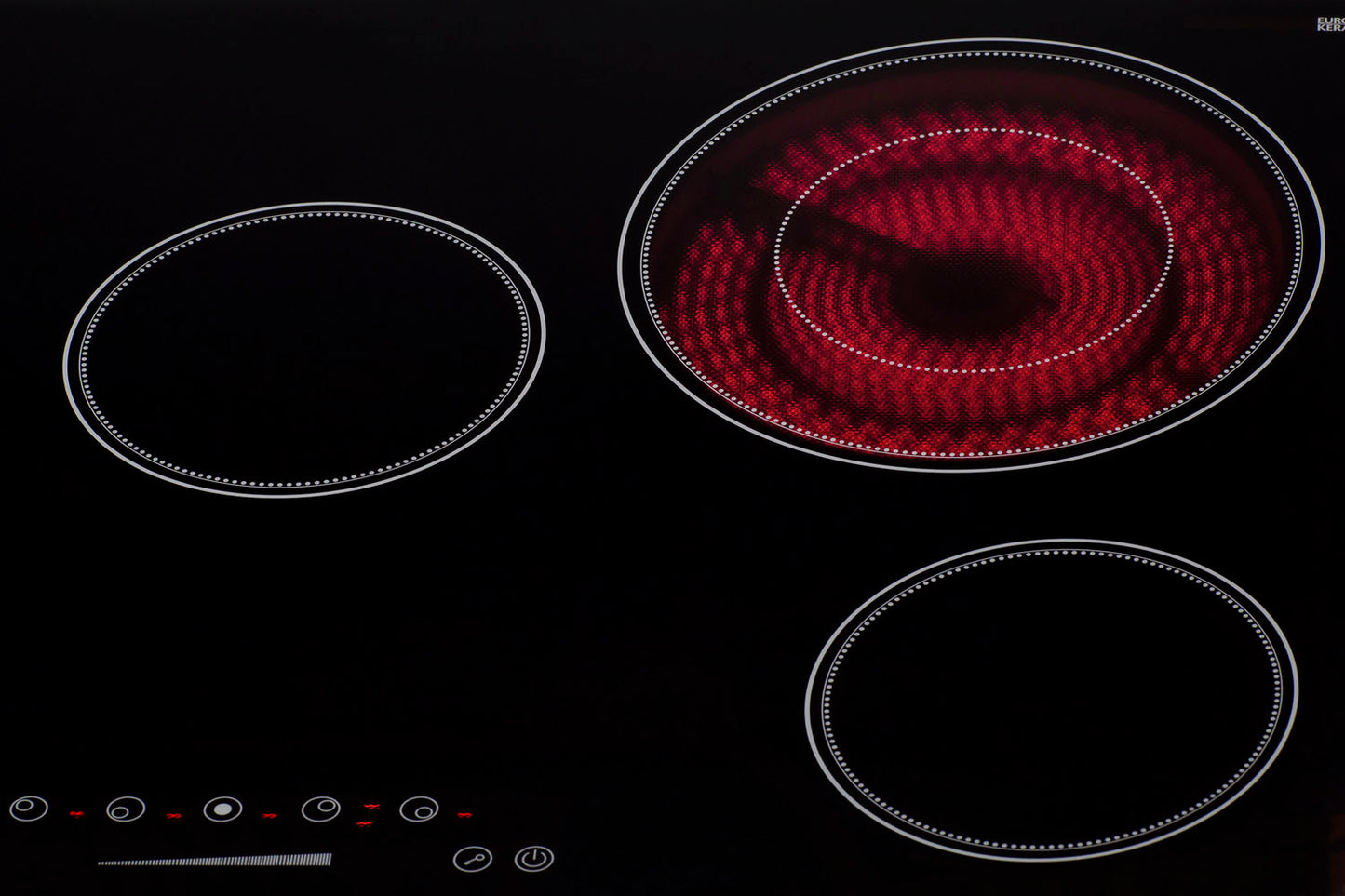 36" Wide 208-240V 5-Burner Radiant Cooktop
