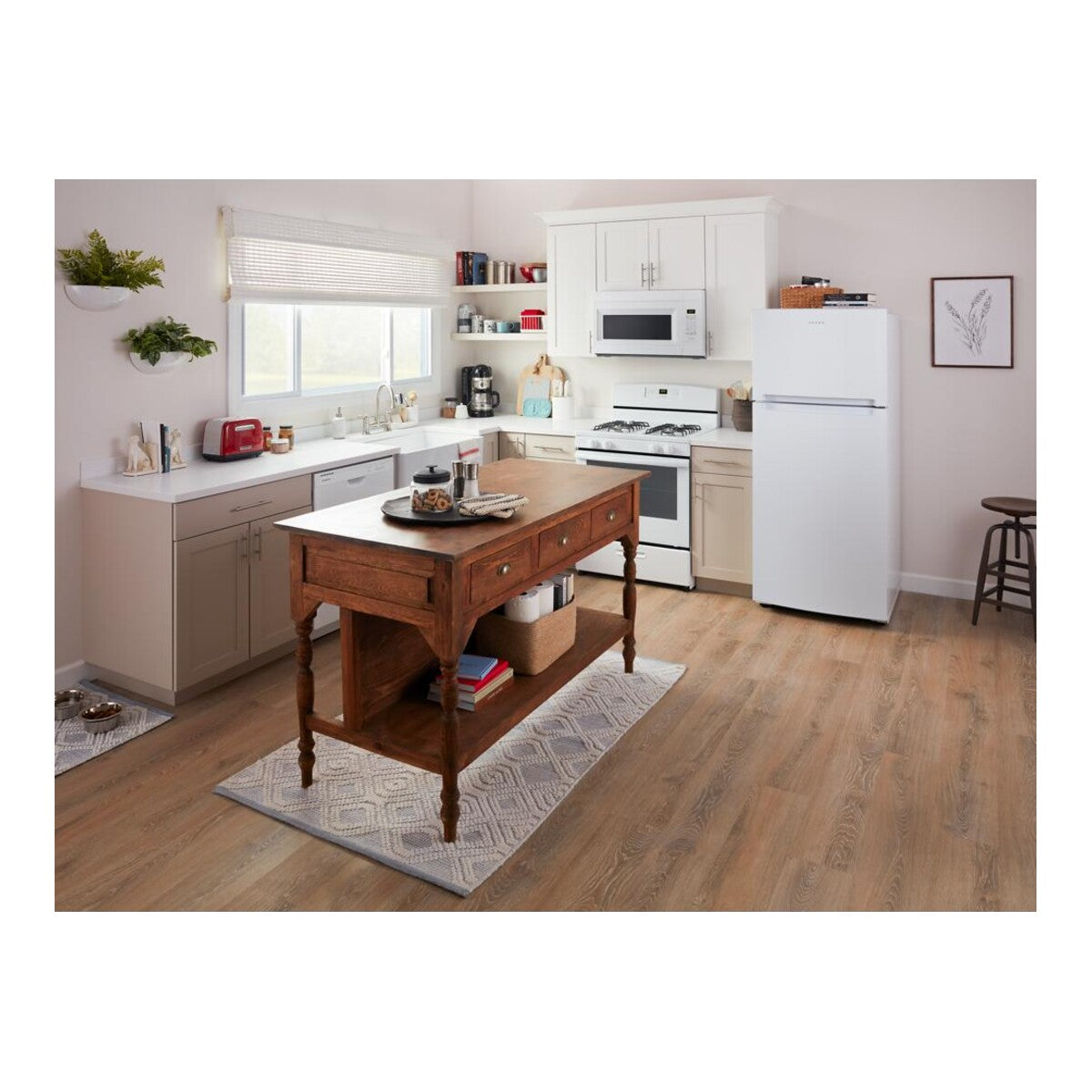 30-inch Amana® Electric Range with Extra-Large Oven Window