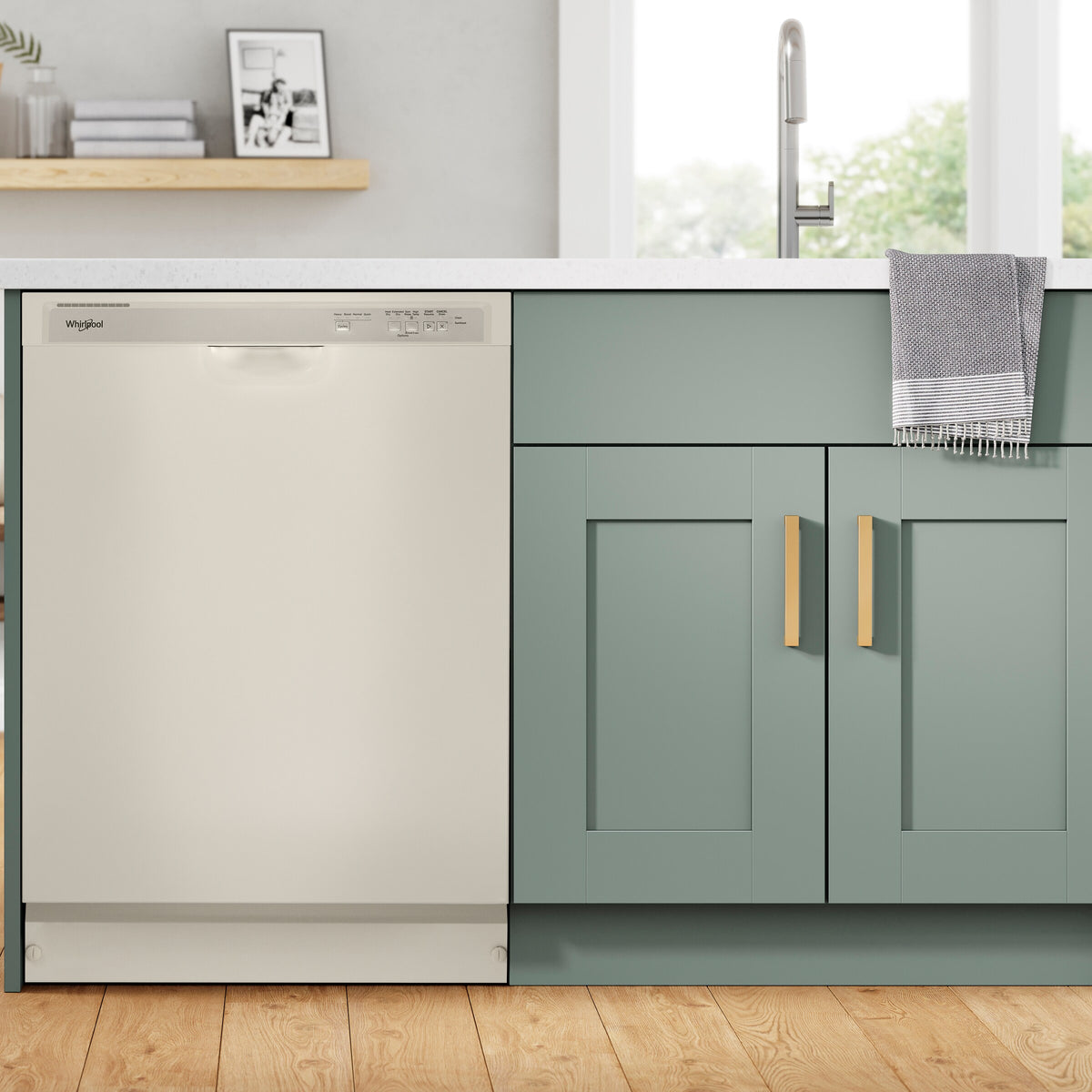 Quiet Dishwasher with Boost Cycle