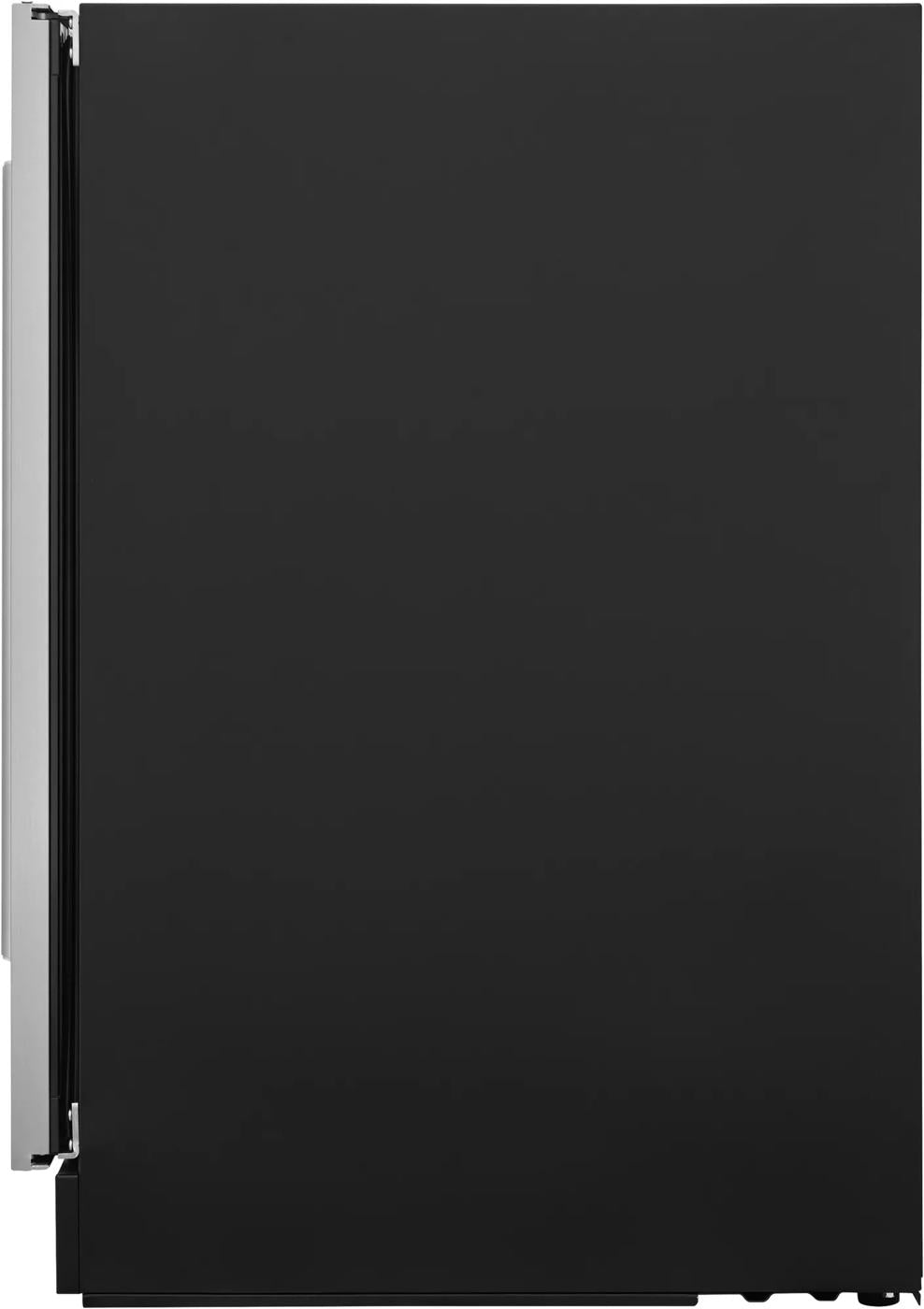 5 Cu. Ft. Under-Counter Beverage Center
