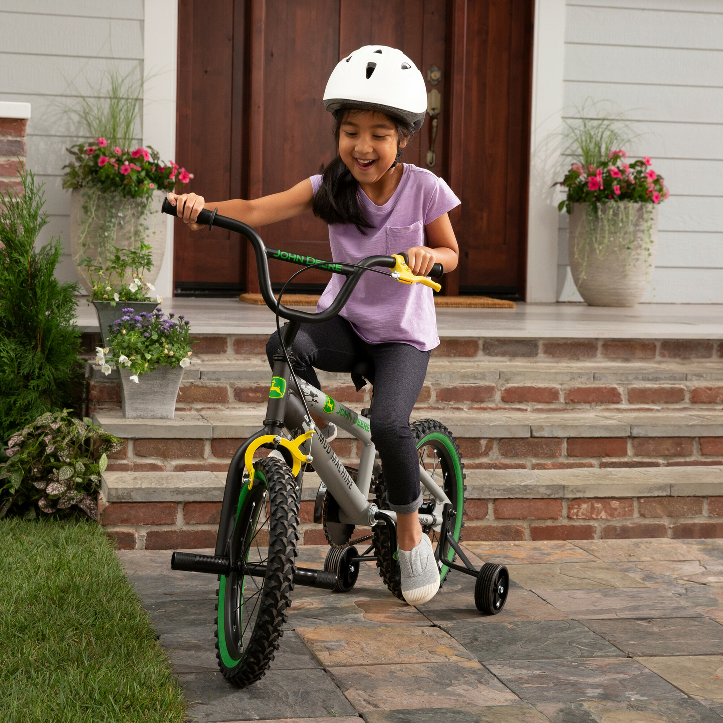 TOMY John Deere 16 in. Mean Green Bicycle